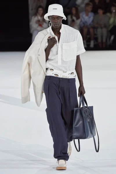Look 36